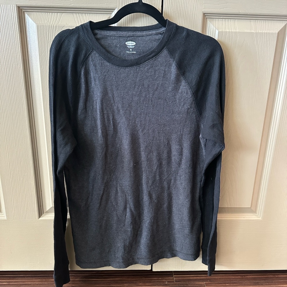 Old Navy Black and Gray Long Sleeve Shirt